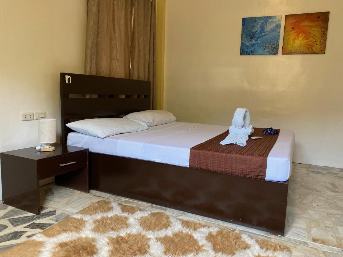 Papa Freds Beach Resort Puerto Galera Extérieur photo
